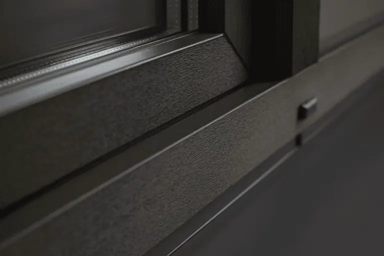 Чёрный пластиковый оконный профиль с ламинацией Cool Colours